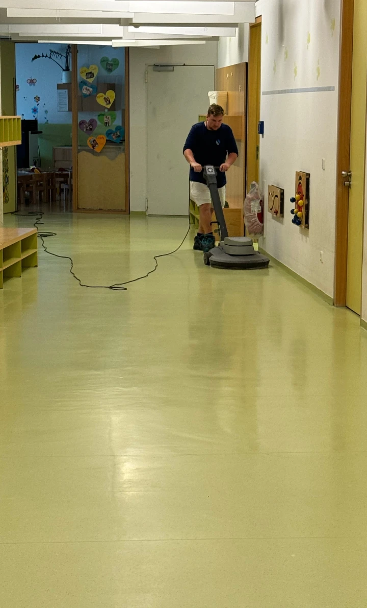 Gebäudereinigung Pfaffenhofen bei München – Fachbetrieb vor Ort Gebäudereinigung mit fairen Konditionen