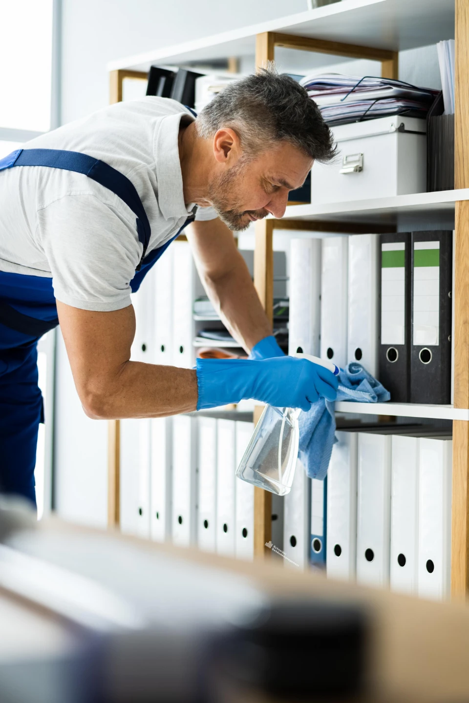 Büroreinigung & Unterhaltsreinigung vom Experten Zuverlässige Unterhaltsreinigung vom Fachbetrieb